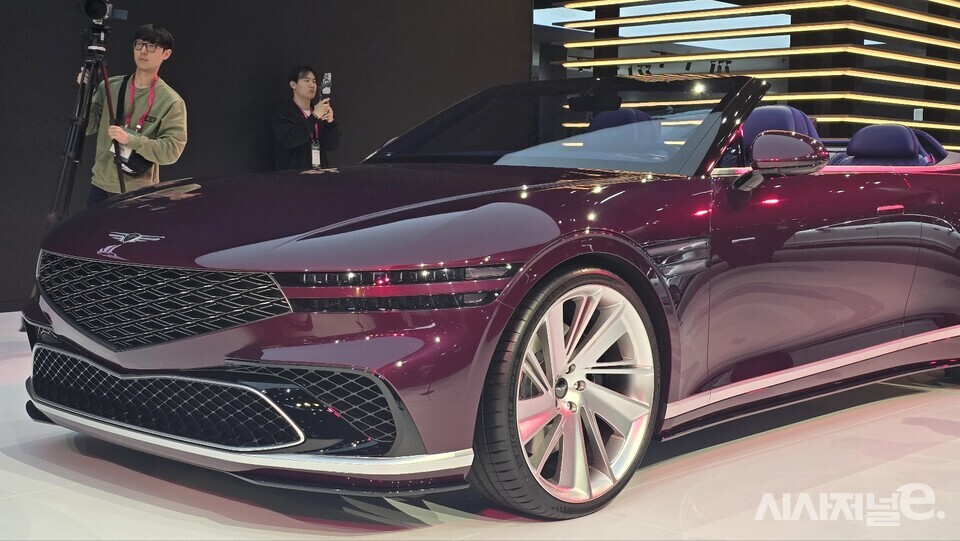 엑스 그란 컨버터블 콘셉트카. / 사진=박성수 기자