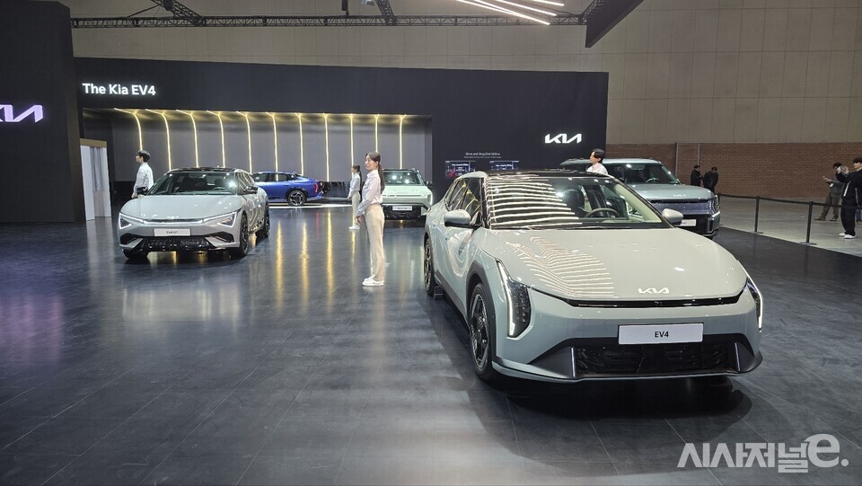 기아 전기차 라인업. / 사진=박성수 기자