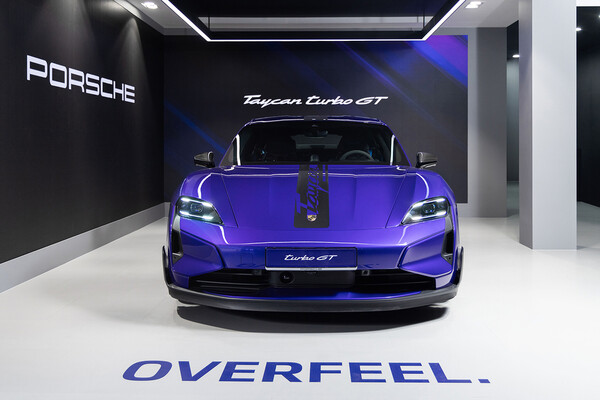 2025 서울 모빌리티쇼 현장에 전시된 타이칸 터보 GT. / 사진=포르쉐 코리아