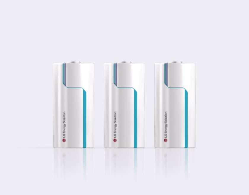 LG에너지솔루션 46시리즈 원통형 배터리 제품. / 사진=LG에너지솔루션