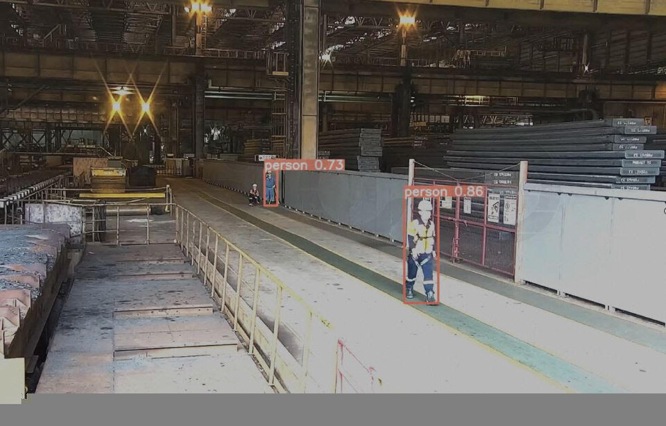 스마트 CCTV 작동 모습/사진=포스코