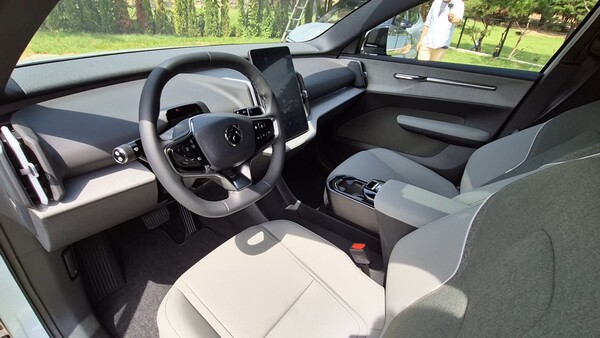 EX30 CC의 1열 전경. / 사진=최동훈 기자