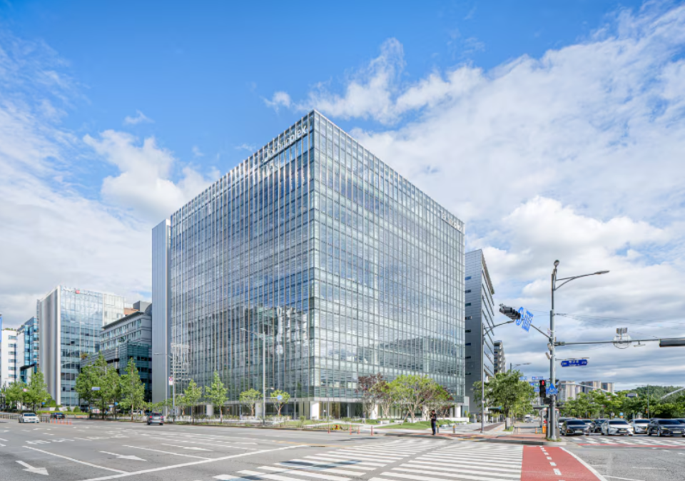 경기 성남시 판교에 위치한 한국타이어 본사 ‘테크노플렉스’ 외관. / 사진=한국앤컴퍼니 홈페이지 갈무리