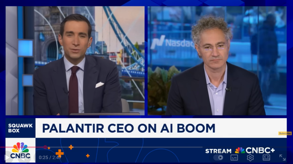 팔란티어 CEO 알렉스 카프가 4일(현지시간) CNBC에 직접 출연해 팔란티어 공매도와 AI거품론에 대해 반박하고 있다. / 캡처=CNBC 유튜브