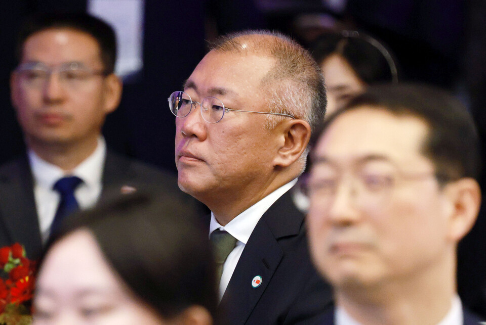 정의선 현대차그룹 회장이 지난 1일 경북 경주 소노캄에서 열린 이재명 대통령 주최 시진핑 중국 국가주석을 위한 국빈만찬에 참석해 있다. / 사진=연합뉴스