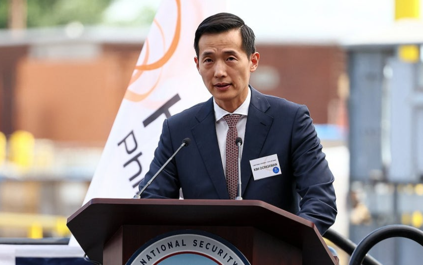 김동관 한화그룹 부회장이 지난 8월26일(현지시간) 미국 필라델피아의 한화 필리조선소에서 '스테이트 오브 메인'호 명명식 환영사를 하고 있다. / 사진=연합뉴스