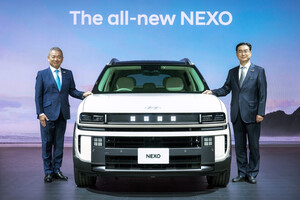 일본에서 펼쳐진 韓中日 '자동차 삼국지' - 뉴스 썸네일 이미지