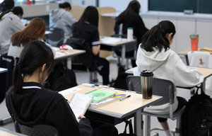 청소년부터 자립준비청년까지···카드업계가 '금융교육'에 공들이는 ... - 뉴스 썸네일 이미지