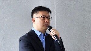 AI가 요금제 바꾸고 일정 잡고···KT, '에이전틱 AI' 공략 본격화 - 뉴스 썸네일 이미지