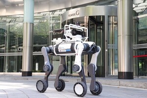 아파트에도 피지컬 AI 확산···LG CNS, 경비로봇 투입